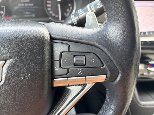 Used 2024 Cadillac XT6 Sport image 12