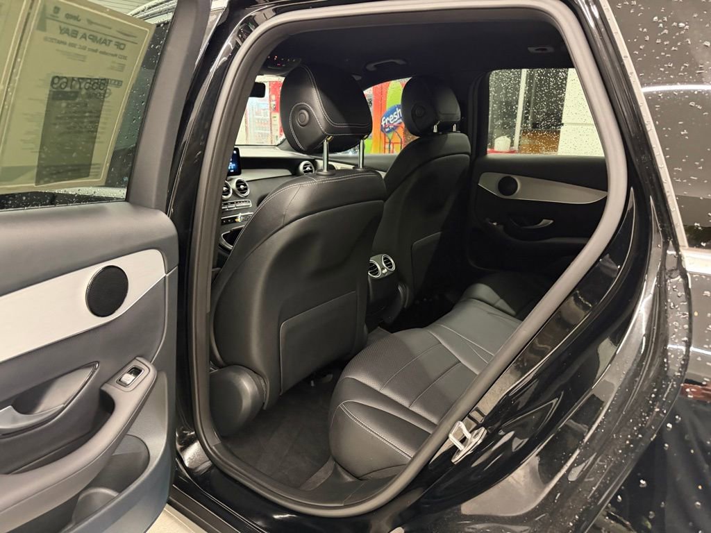 Used 2022 Mercedes-Benz GLC 300 4MATIC image 26