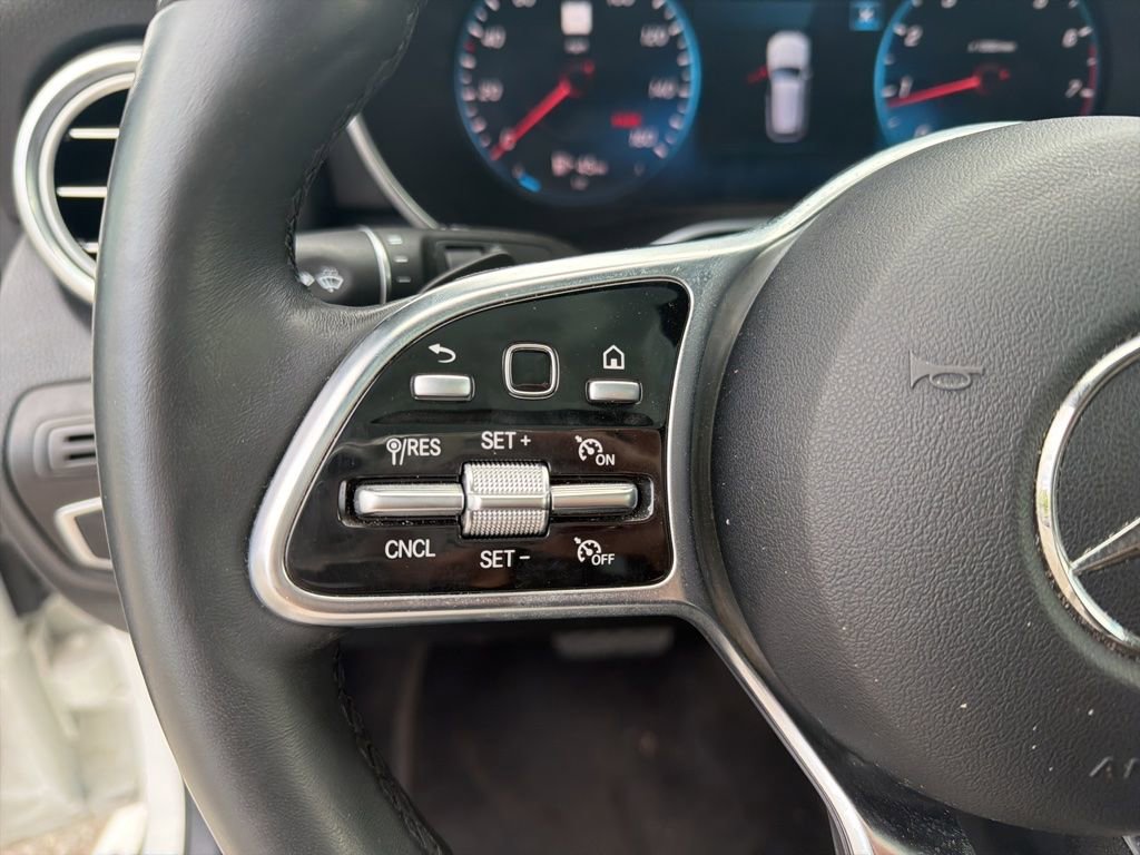 Used 2020 Mercedes-Benz GLC 300 4MATIC w/ Multimedia Package image 20