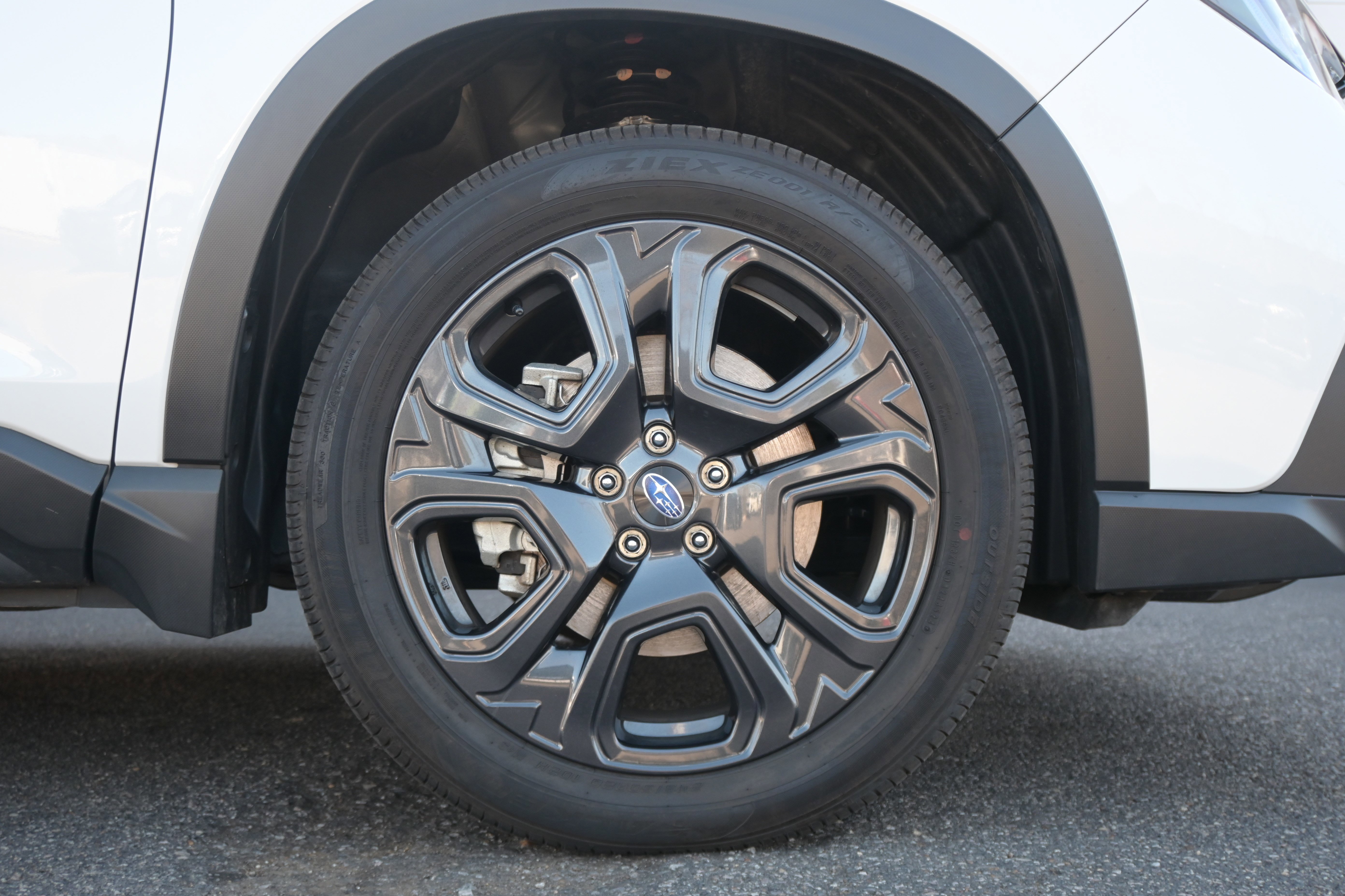 Used 2025 Subaru Ascent Bronze Edition image 13