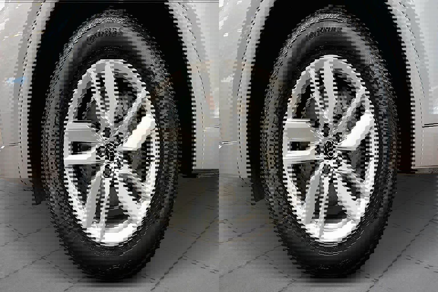 Used 2023 Audi Q5 2.0T Premium w/ Convenience Package image 10