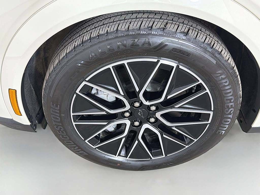 Used 2025 Ford Mustang Mach-E Premium AWD/4WD image 21