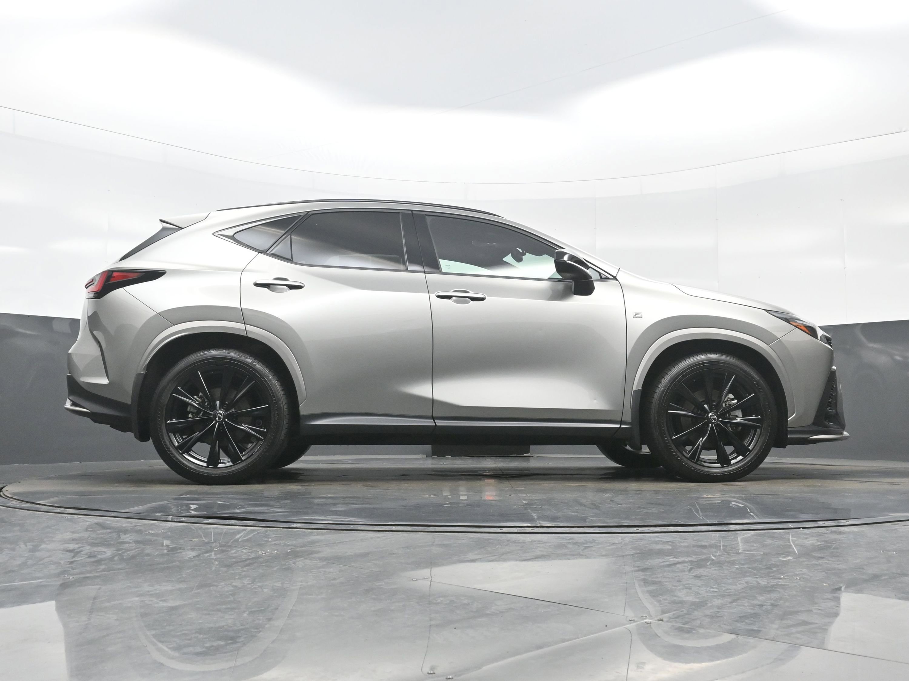 Used 2024 Lexus NX 350 F Sport image 34