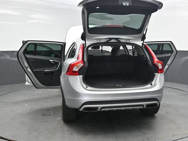 Used 2017 Volvo V60 T5 Cross Country w/ Convenience Package AWD/4WD image 47