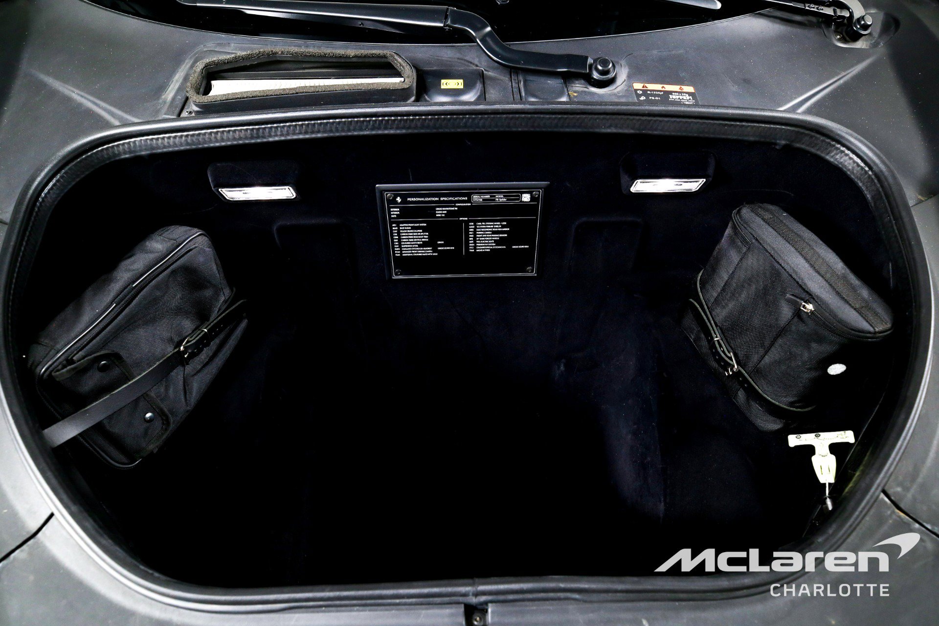 Used 2022 Ferrari F8 Tributo image 18