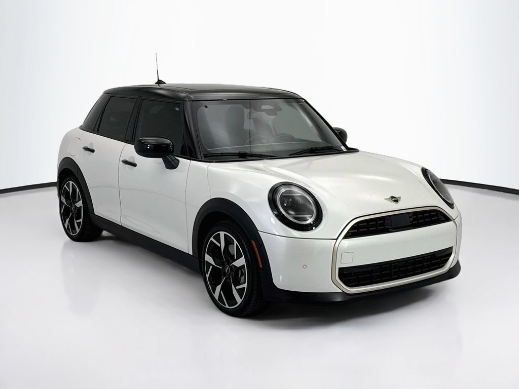Certified 2026 MINI Cooper 4-Door Hardtop FWD image 4
