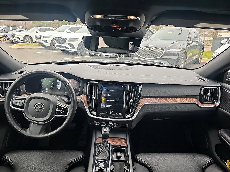Used 2020 Volvo S60 T6 Inscription image 35