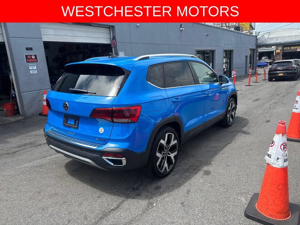 Used 2023 Volkswagen Taos SEL AWD/4WD image 4
