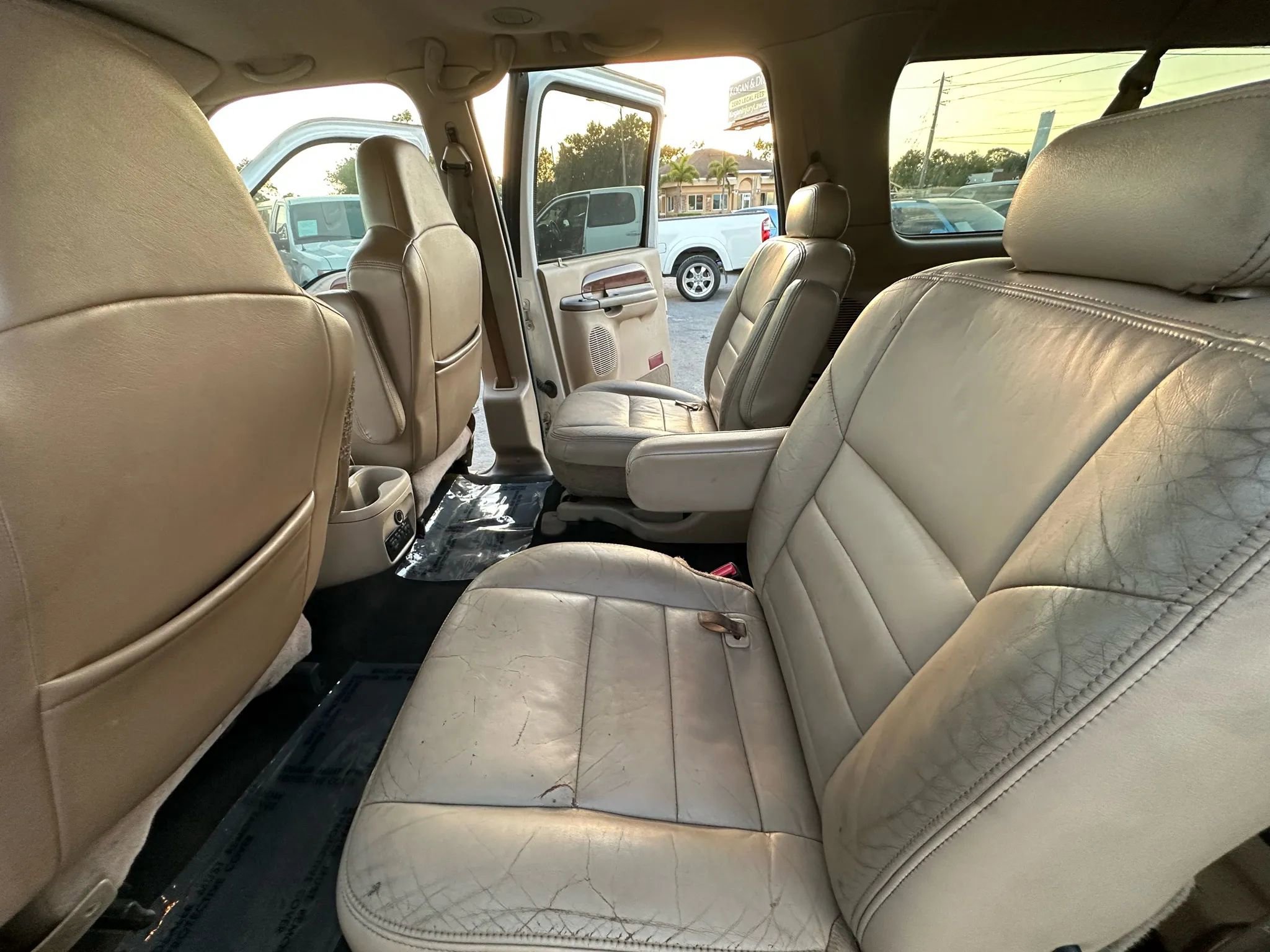 Used 2002 Ford Excursion Limited RWD image 11