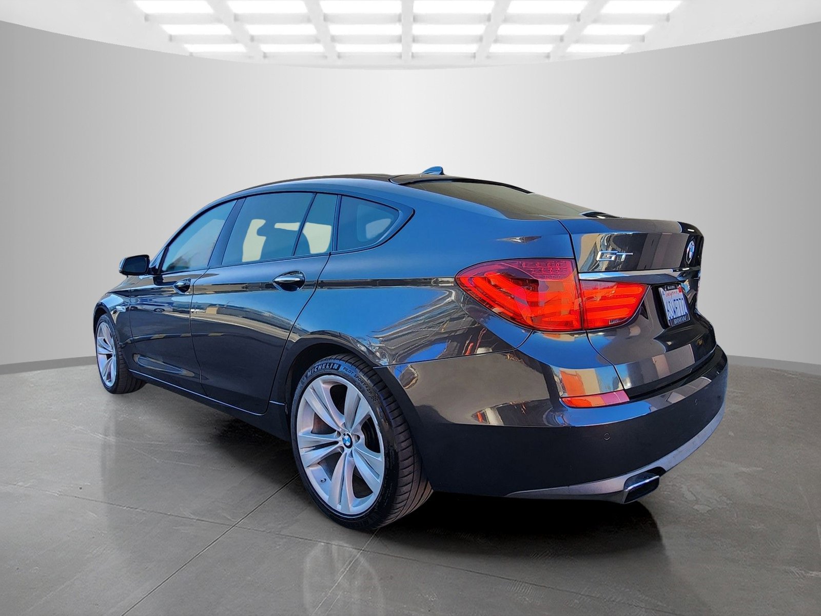 Used 2011 BMW 550i Gran Turismo image 5