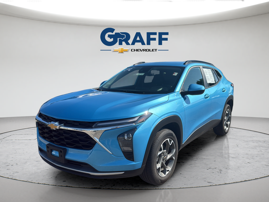 Used 2025 Chevrolet Trax LT w/ Driver Confidence Package