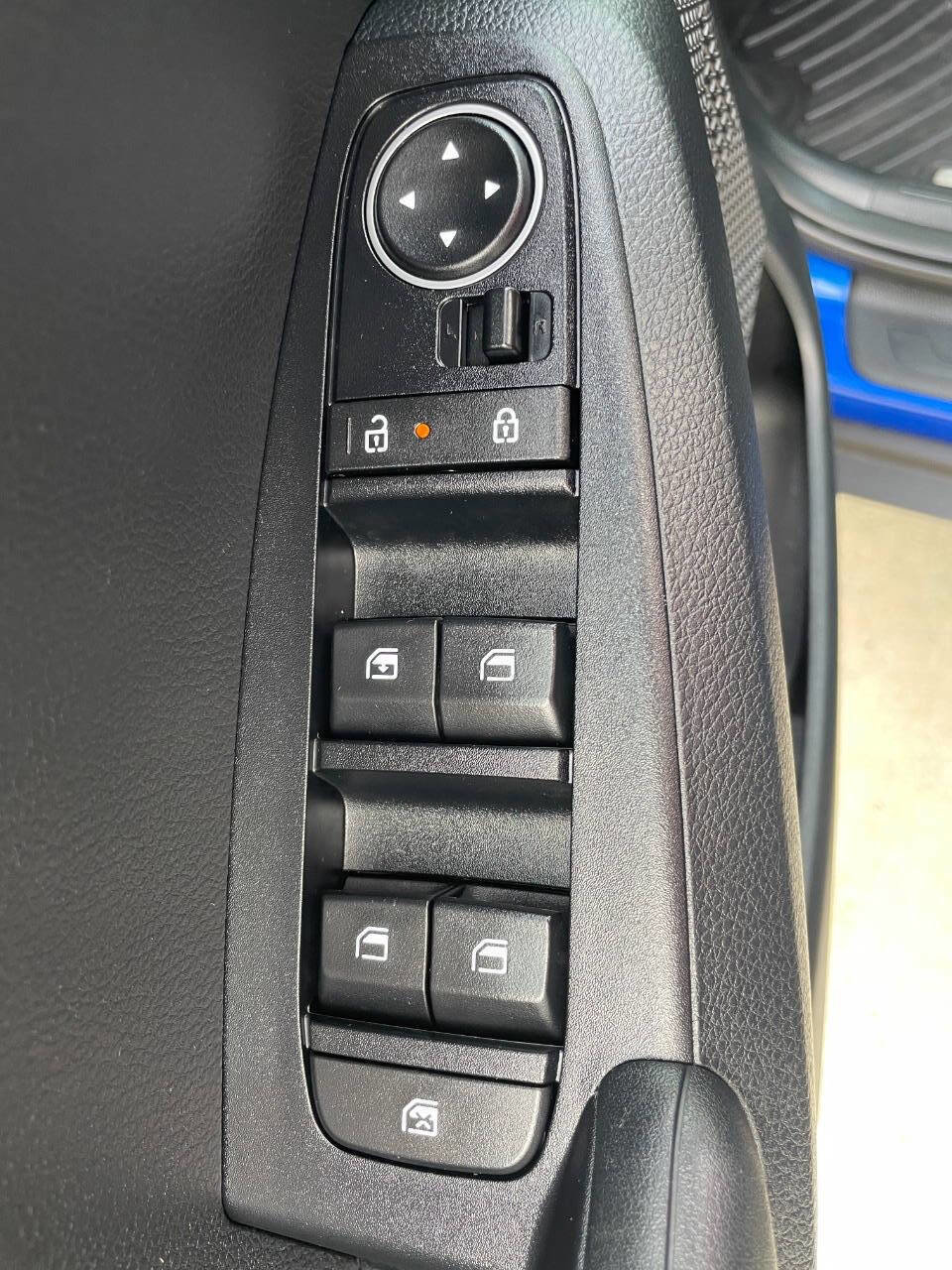 Used 2024 Kia Seltos LX image 28