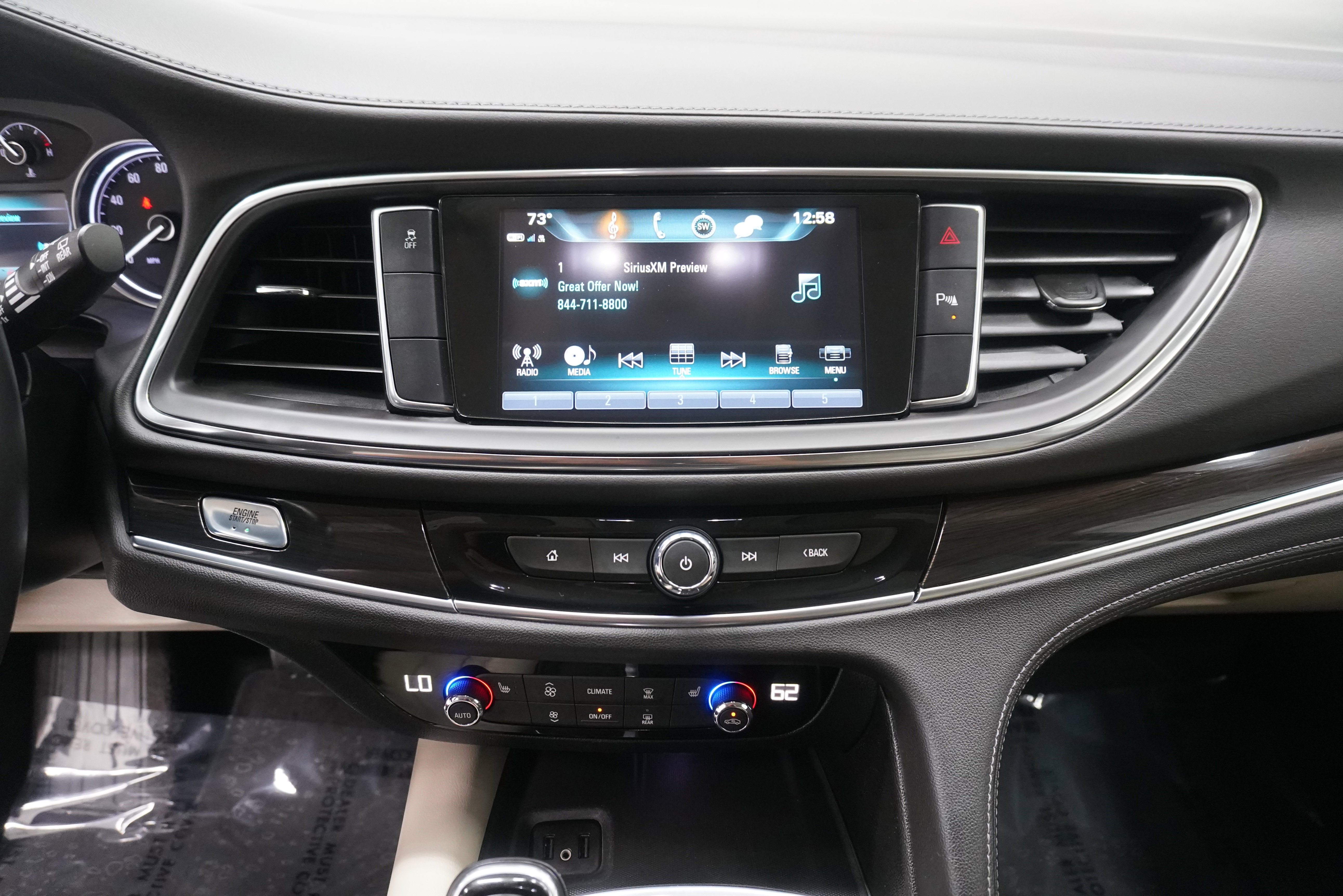 Used 2019 Buick Enclave Essence FWD image 21