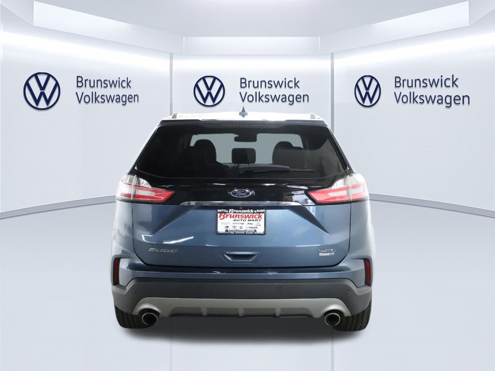 Used 2019 Ford Edge SEL w/ Equipment Group 201A AWD/4WD image 41