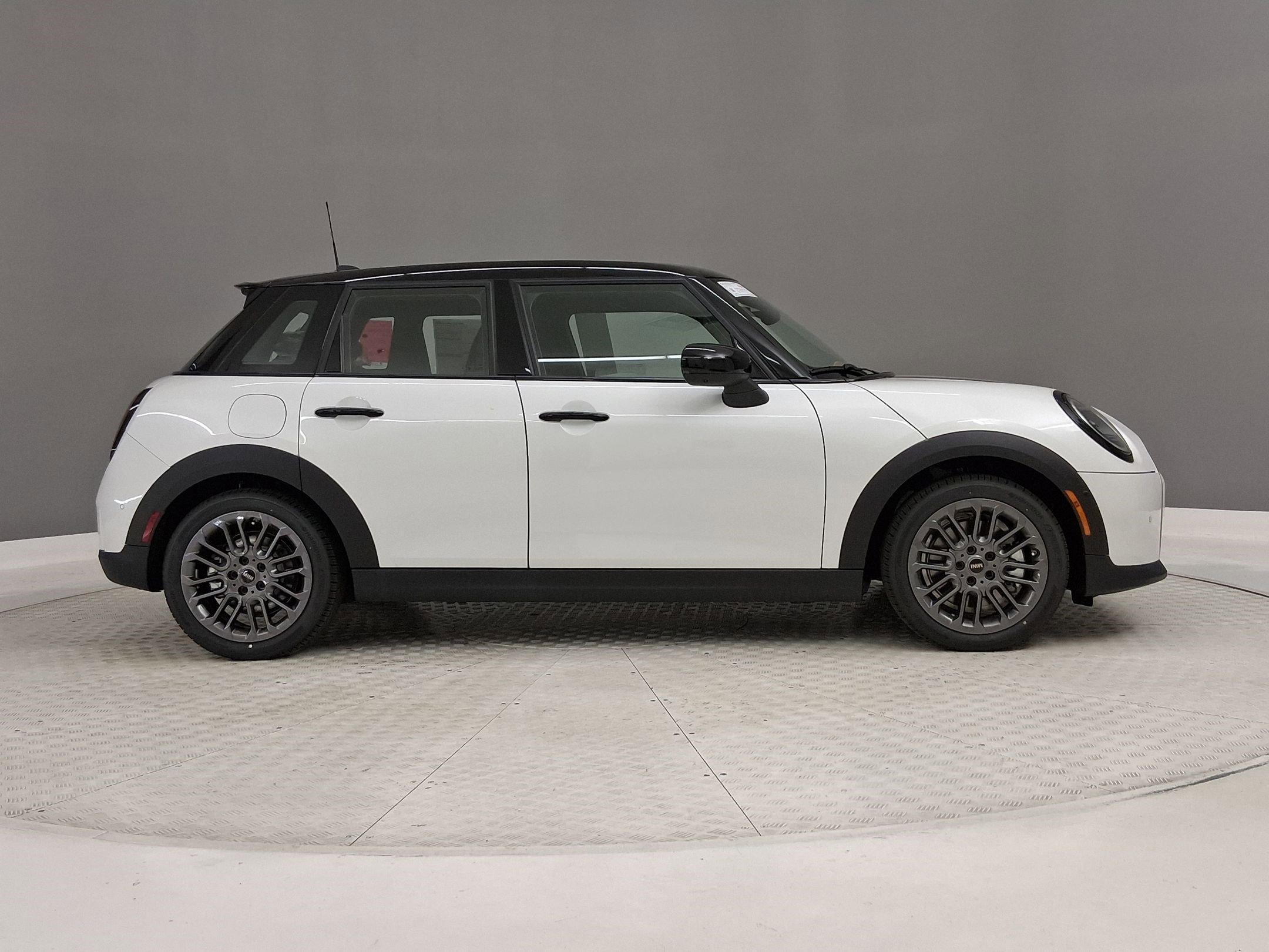 New 2026 MINI Cooper S image 6