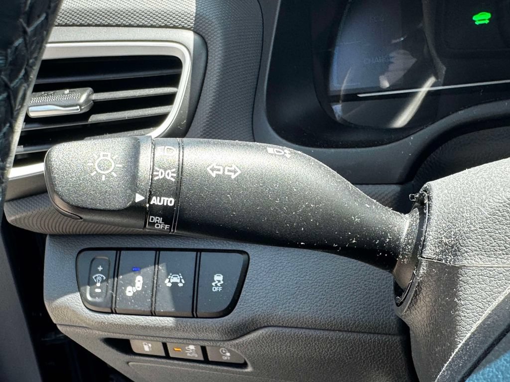 Used 2019 Hyundai Ioniq Limited FWD image 22