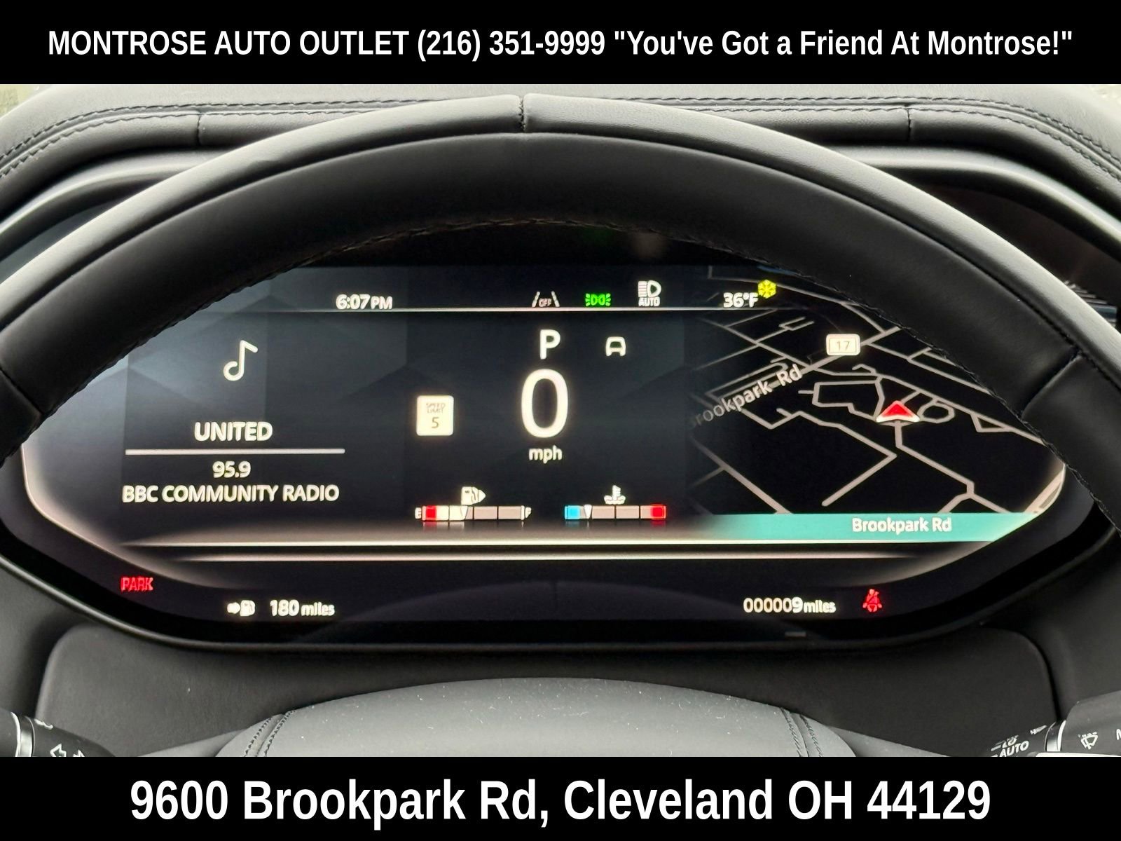 New 2026 Land Rover Range Rover Sport SE image 32