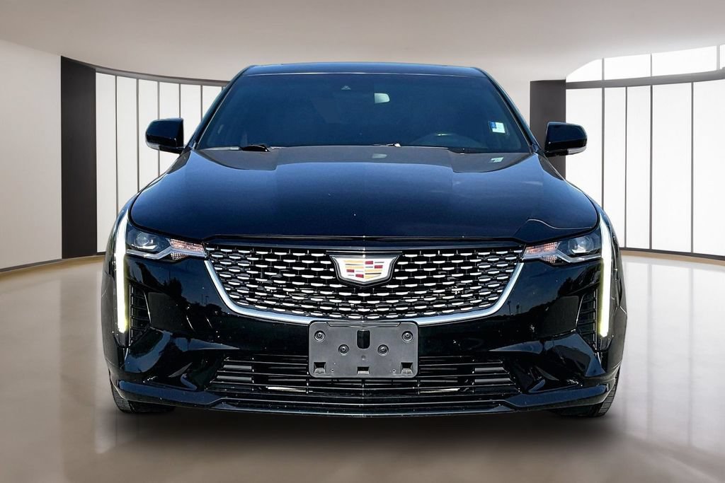 Used 2023 Cadillac CT4 Luxury w/ Sun And Sound Package RWD image 3