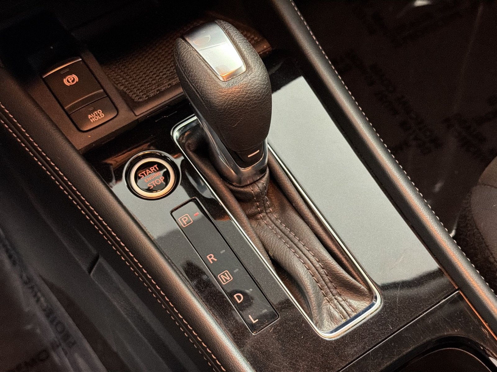 Used 2024 Nissan Kicks SV FWD image 21
