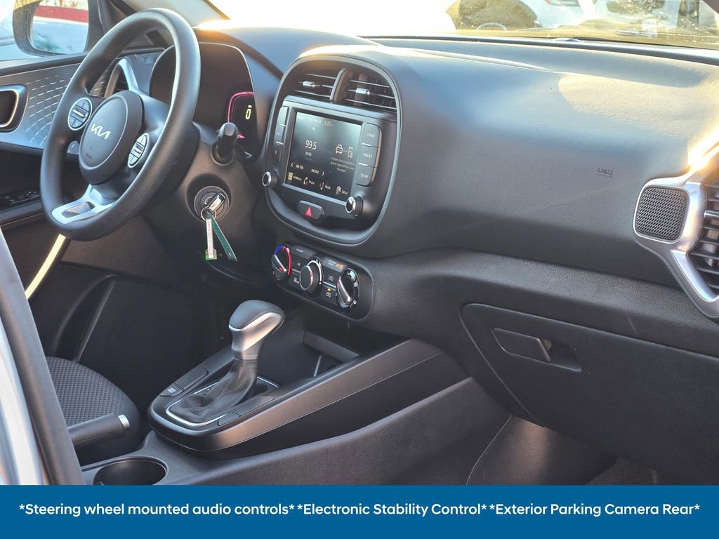 Used 2025 Kia Soul LX w/ Option Group 015 image 11