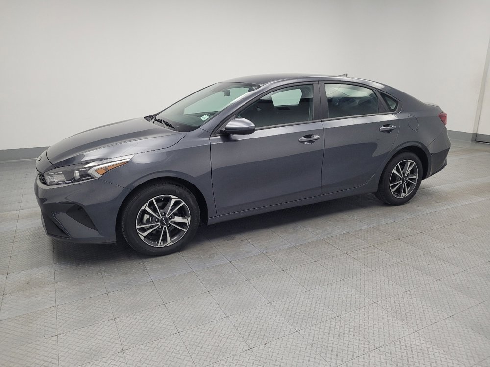 Used 2024 Kia Forte LXS image 2