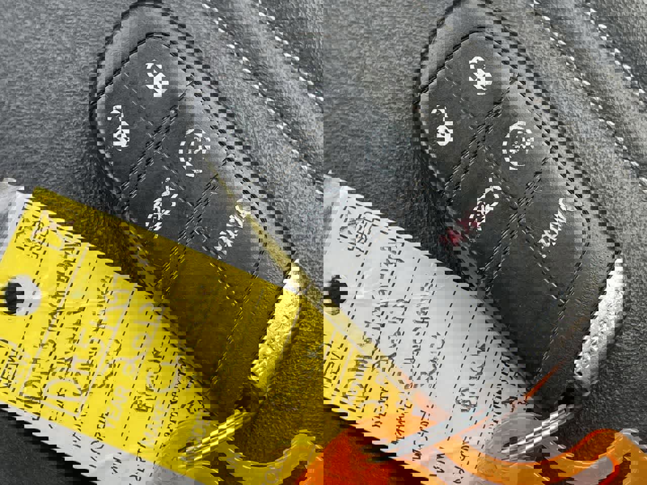 Used 2013 Chrysler 300 S image 28