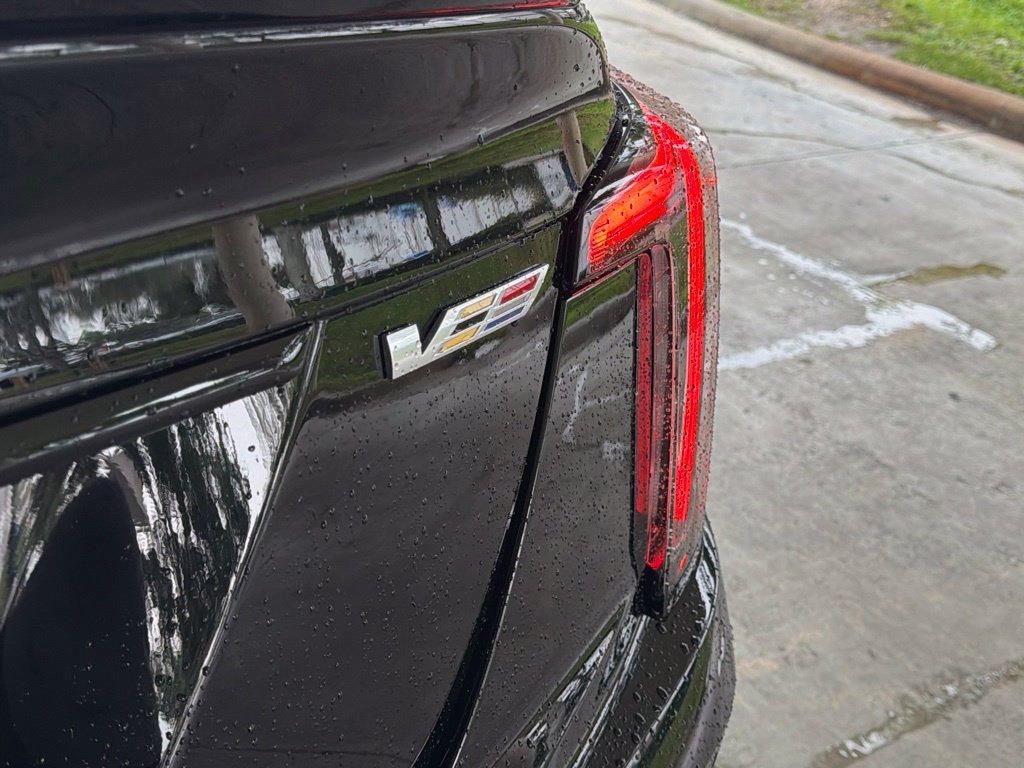 Used 2023 Cadillac CT5 V w/ Platinum Package RWD image 27
