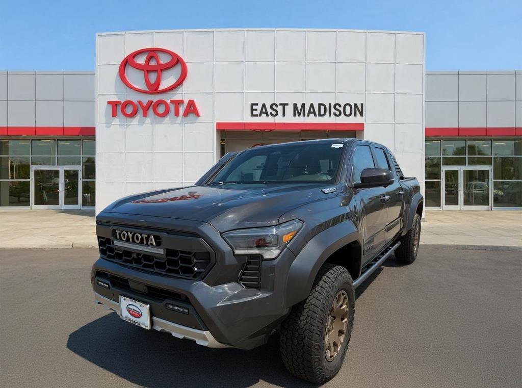 New 2026 Toyota Tacoma 4x4 Double Cab Hybrid image 1