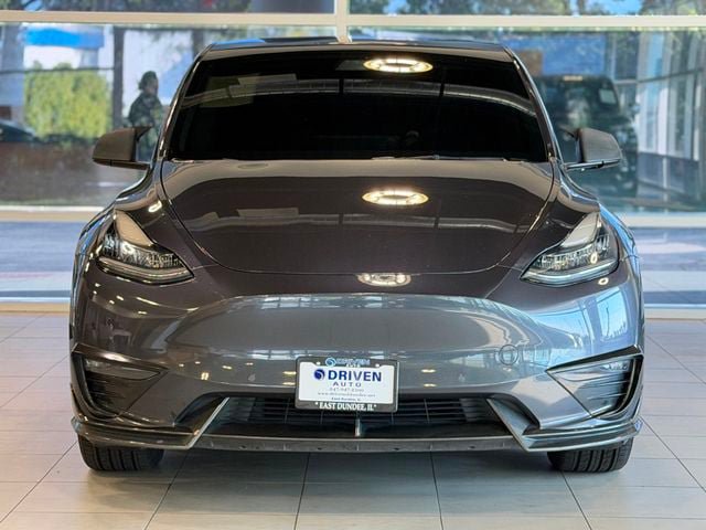 Used 2022 Tesla Model Y Long Range AWD/4WD image 2