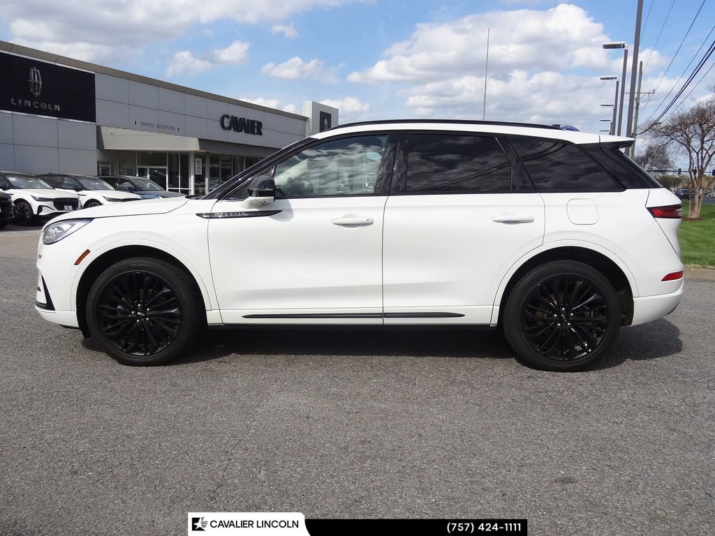 Certified 2023 Lincoln Corsair Reserve w/ Equipment Group 201A AWD/4WD image 4