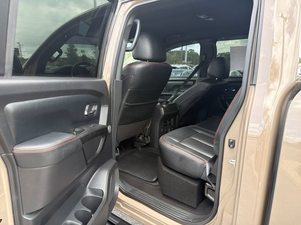 Used 2020 Nissan Titan PRO-4X w/ Pro-4x Convenience Package AWD/4WD image 26