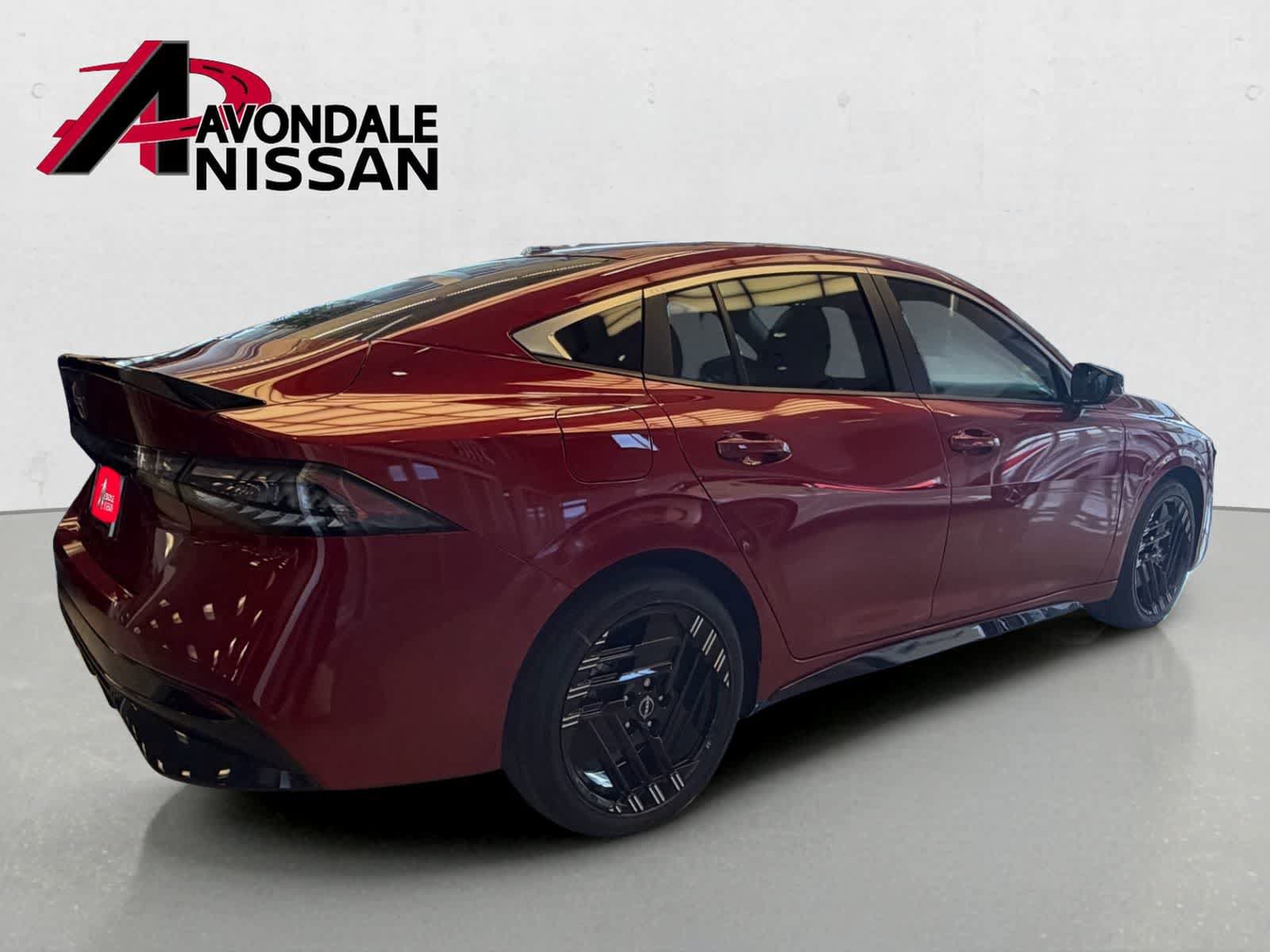 New 2027 Nissan Sentra SR w/ Floor Mat Package FWD image 6