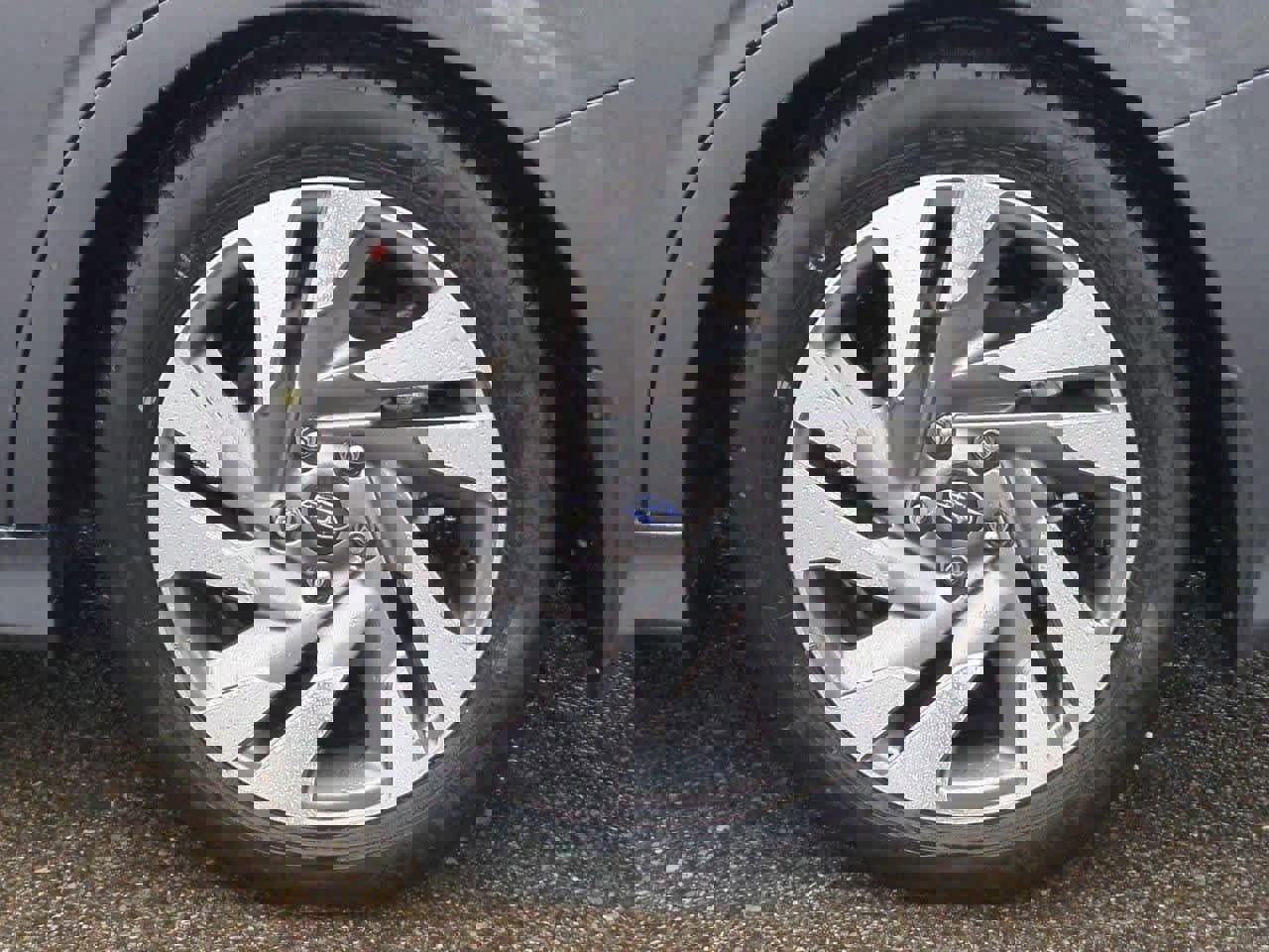 Certified 2025 Subaru Legacy Limited image 13