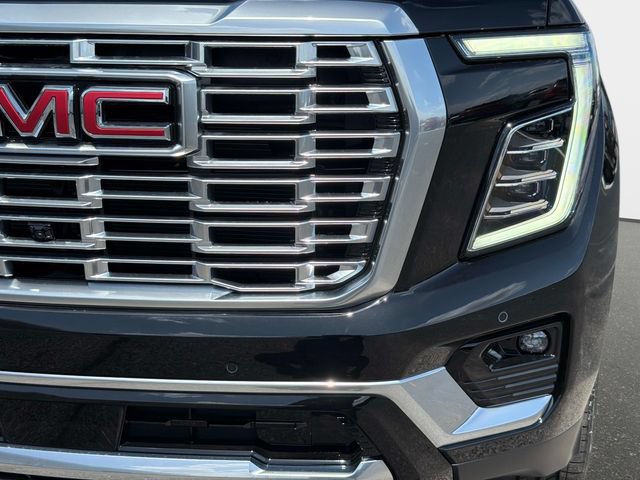 New 2026 GMC Yukon XL Denali w/ Denali Reserve Package AWD/4WD image 9