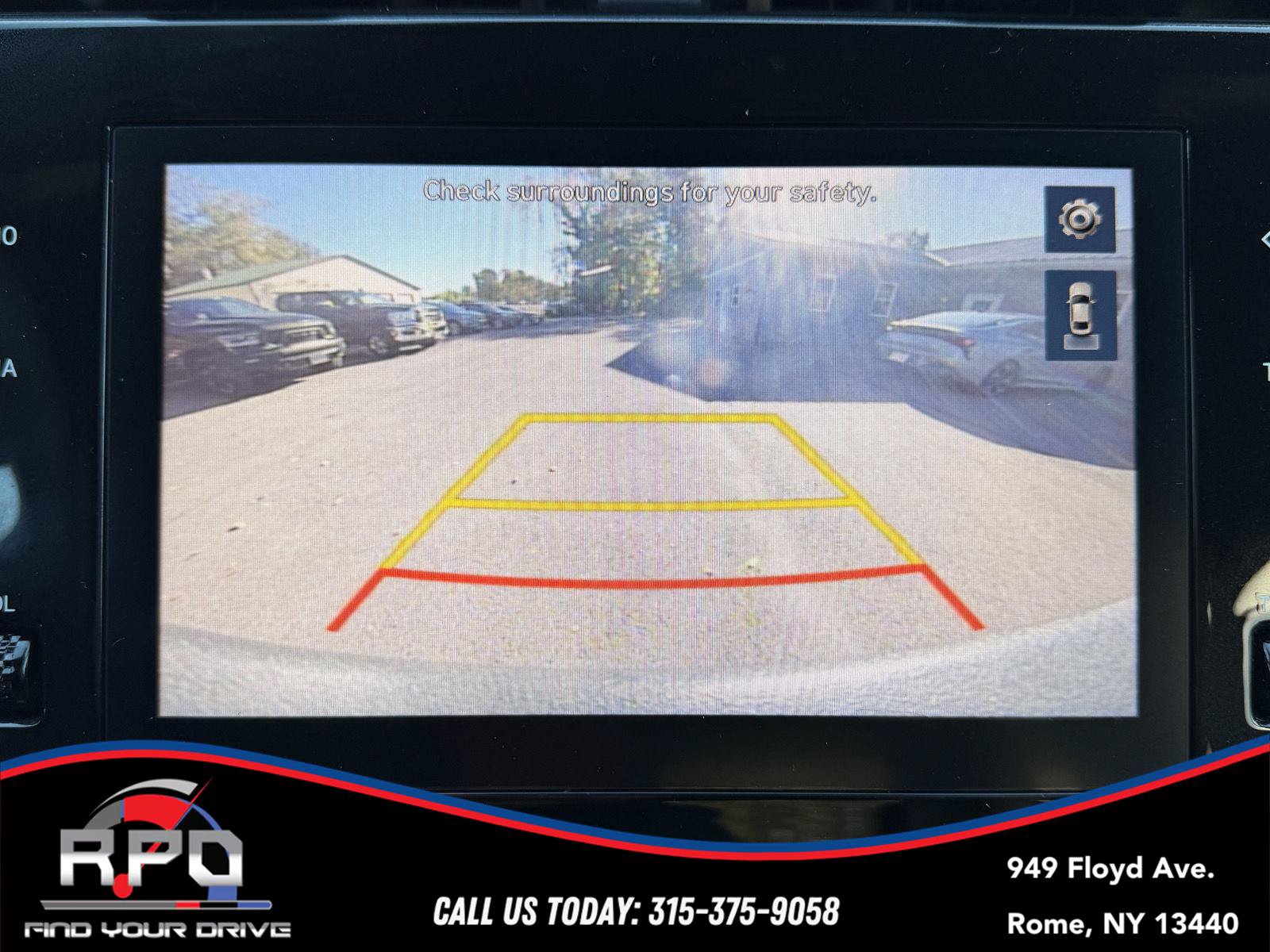 Used 2024 Hyundai Santa Cruz SEL AWD/4WD image 17