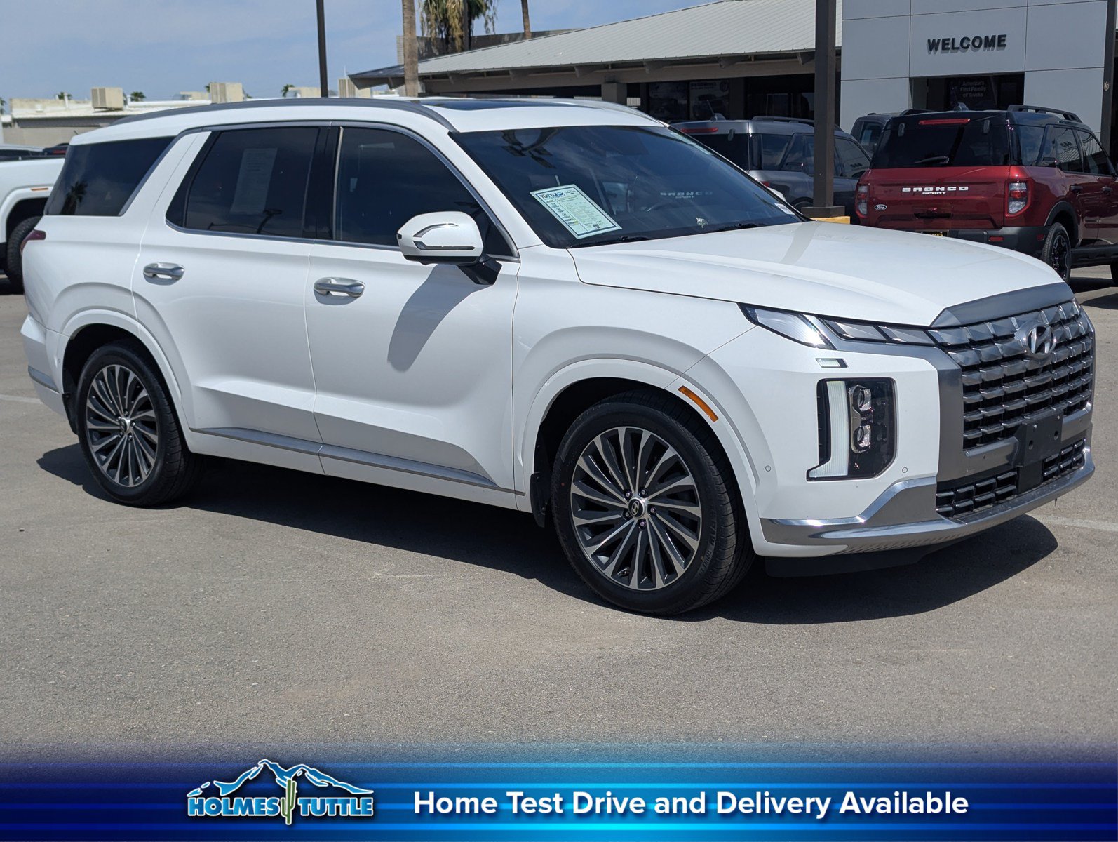 Used 2023 Hyundai Palisade Calligraphy AWD/4WD image 1