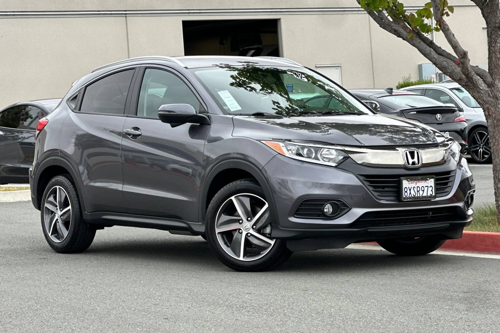 Used 2022 Honda HR-V EX image 2