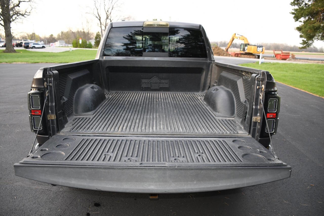 Used 2016 RAM 1500 Classic SLT image 18