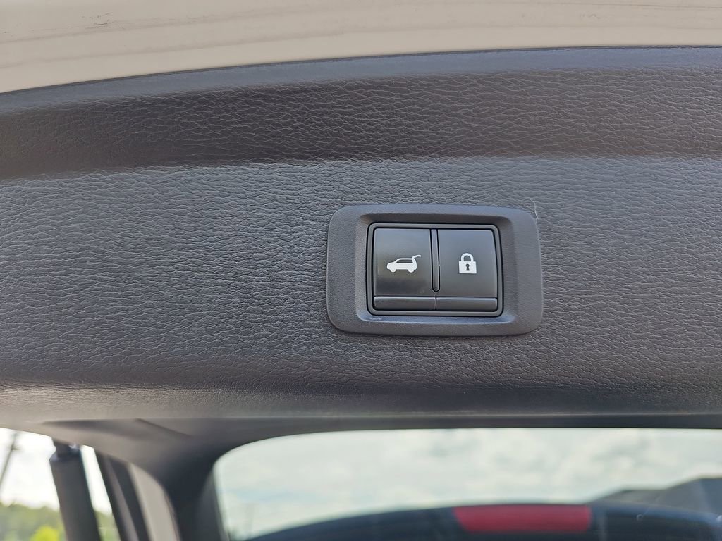 Used 2022 Mitsubishi Outlander SEL AWD/4WD image 17