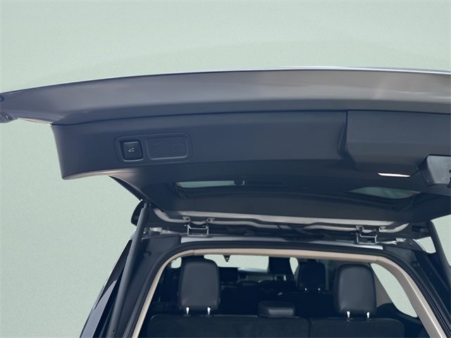 Used 2024 Ford Expedition XLT image 9