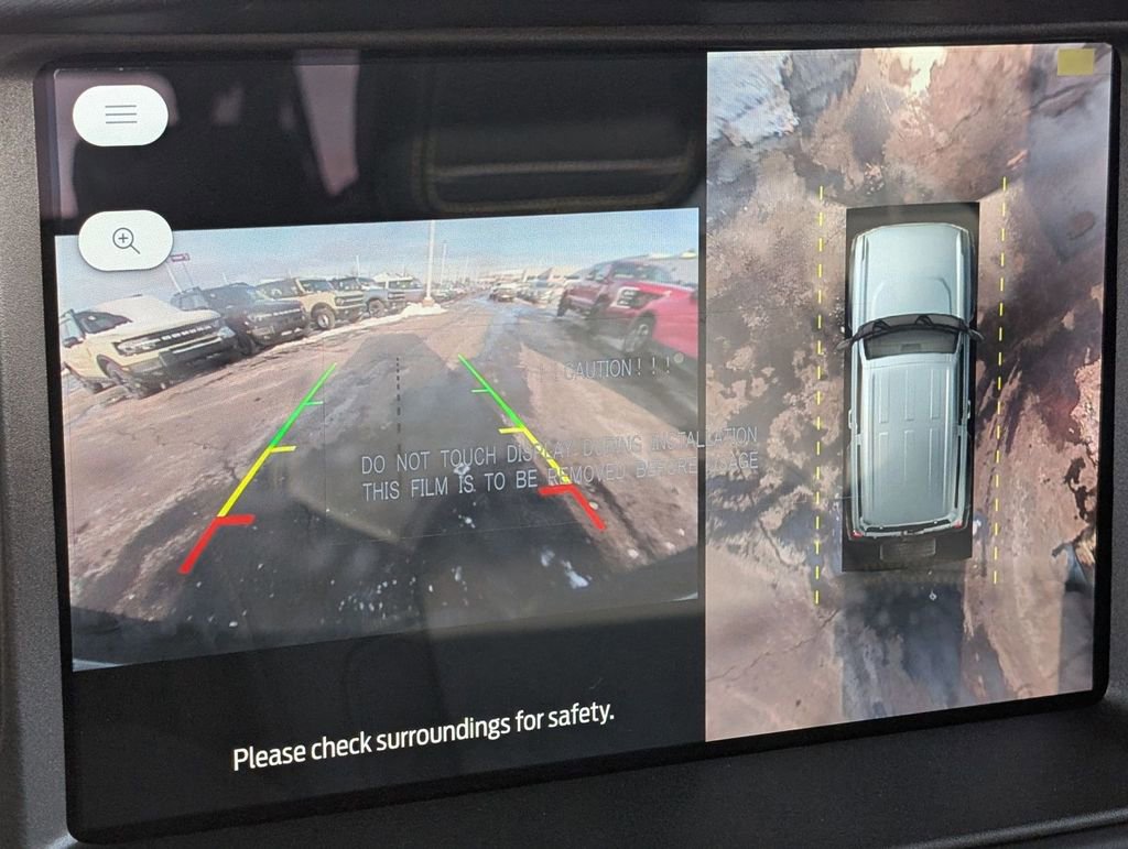 New 2025 Ford Bronco Badlands image 3