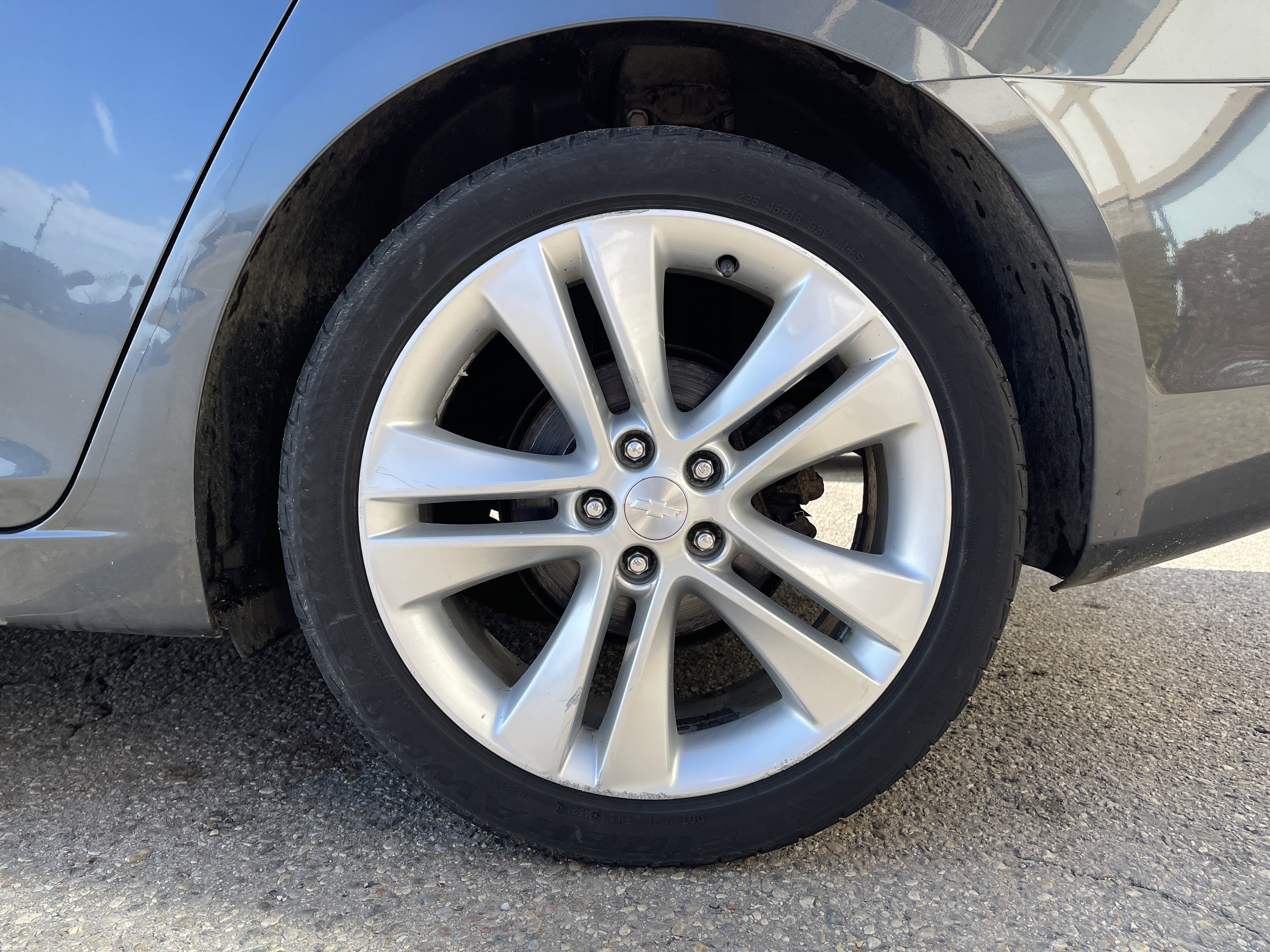 Used 2013 Chevrolet Cruze LTZ image 21