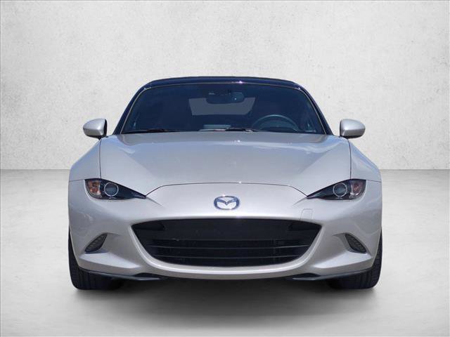 Used 2023 MAZDA MX-5 Miata Grand Touring RWD image 2