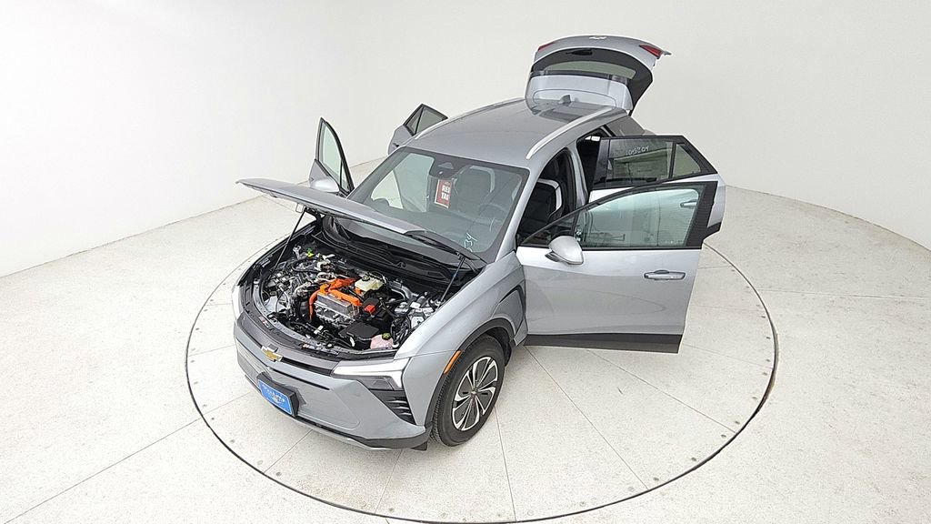 New 2025 Chevrolet Blazer EV LT image 14