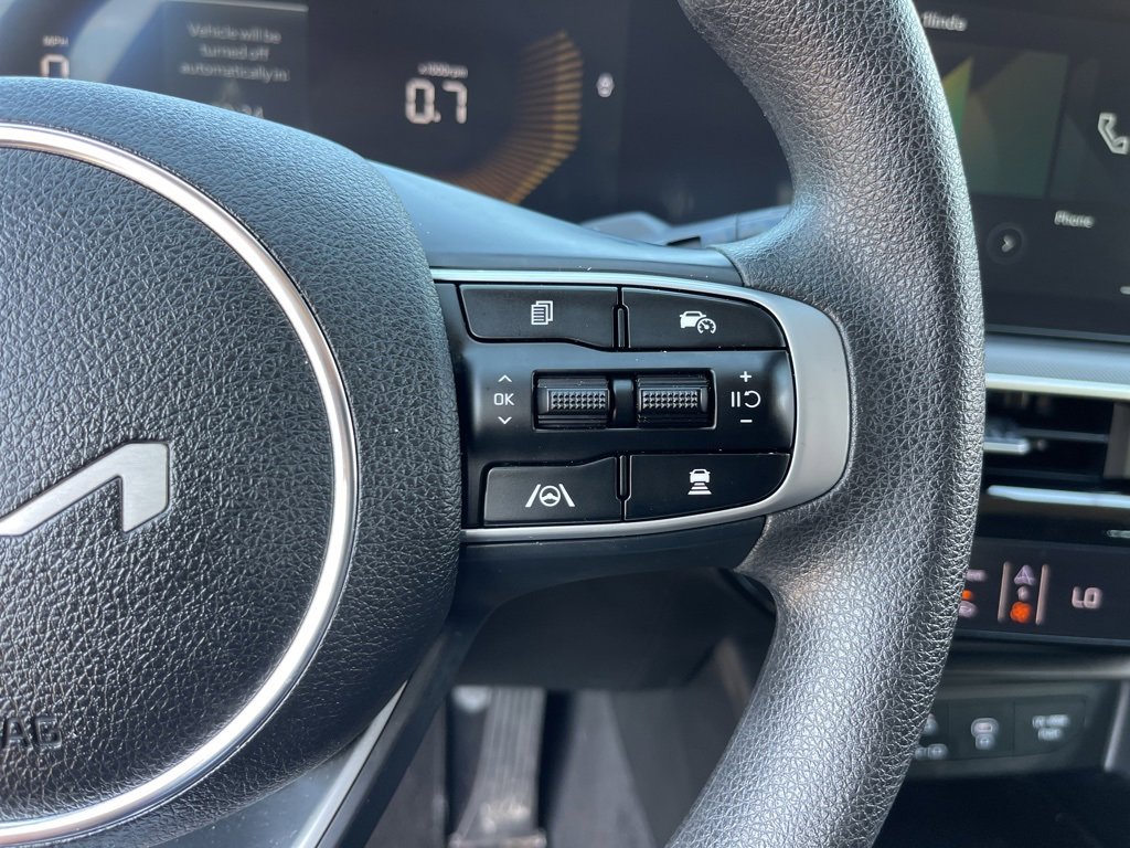 Used 2025 Kia K5 LXS image 18