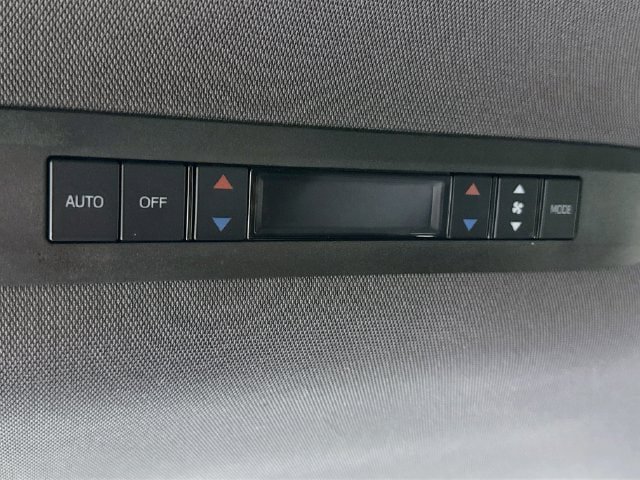 Certified 2021 Toyota Sienna XSE FWD image 28