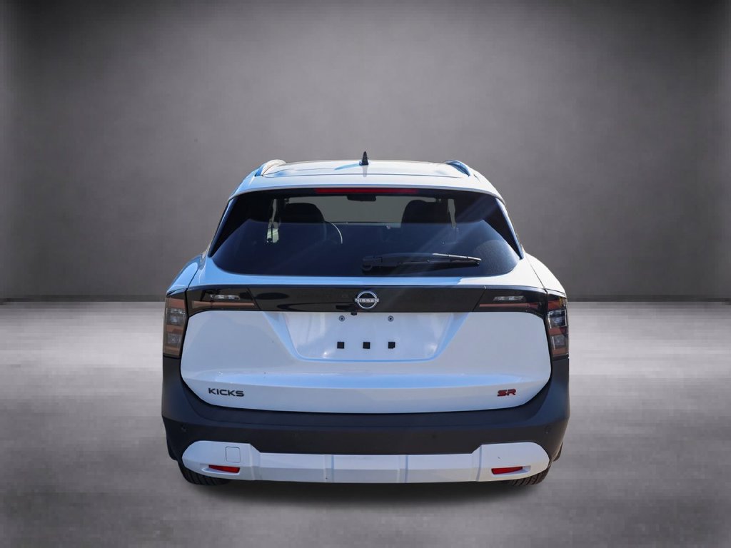 New 2026 Nissan Kicks SR FWD image 6