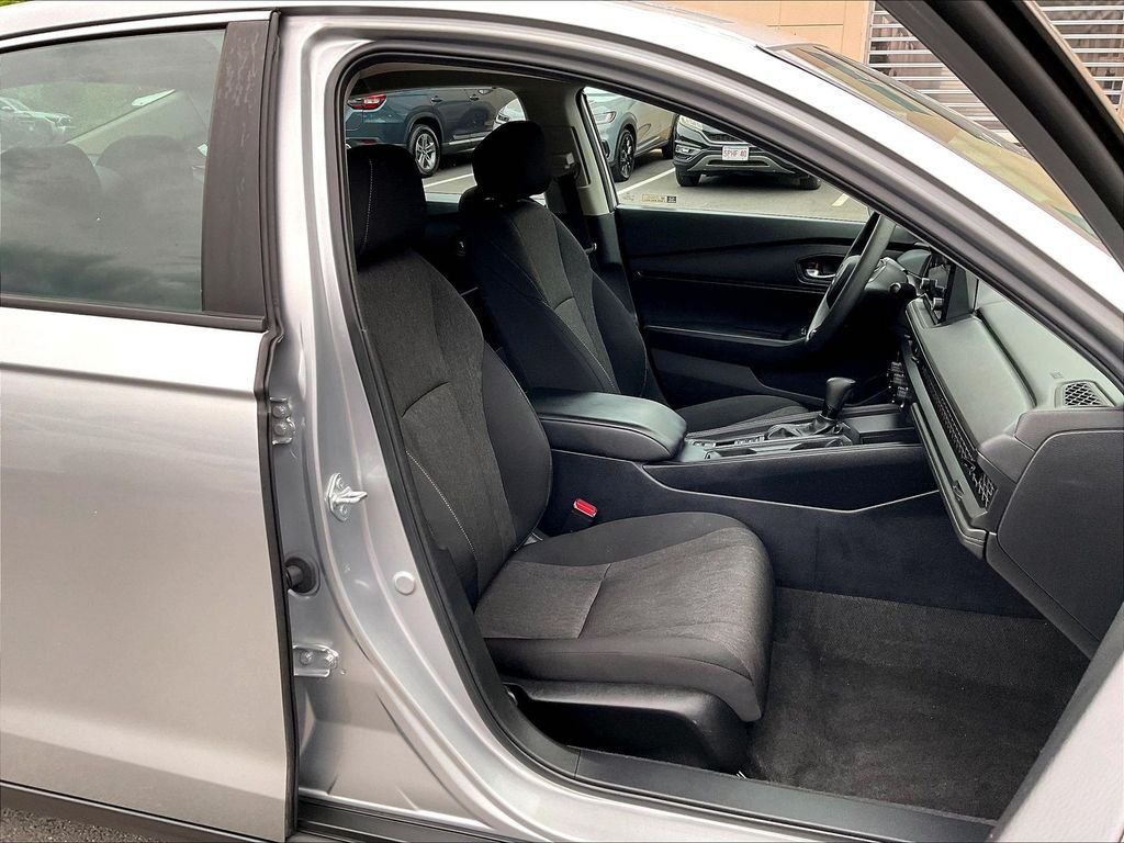 Used 2024 Honda Accord LX image 11
