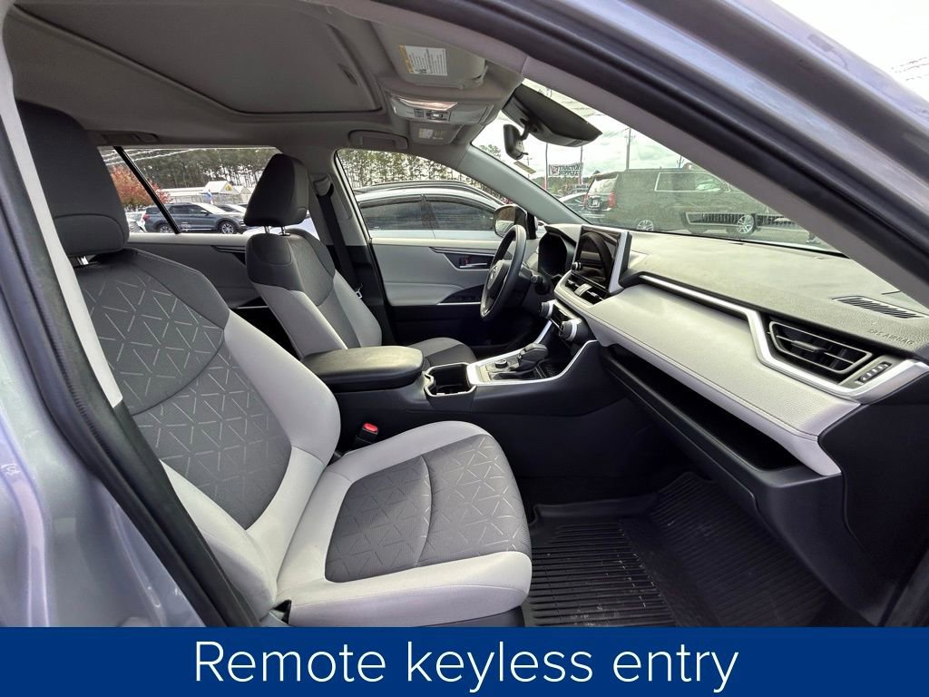 Used 2023 Toyota RAV4 XLE image 26