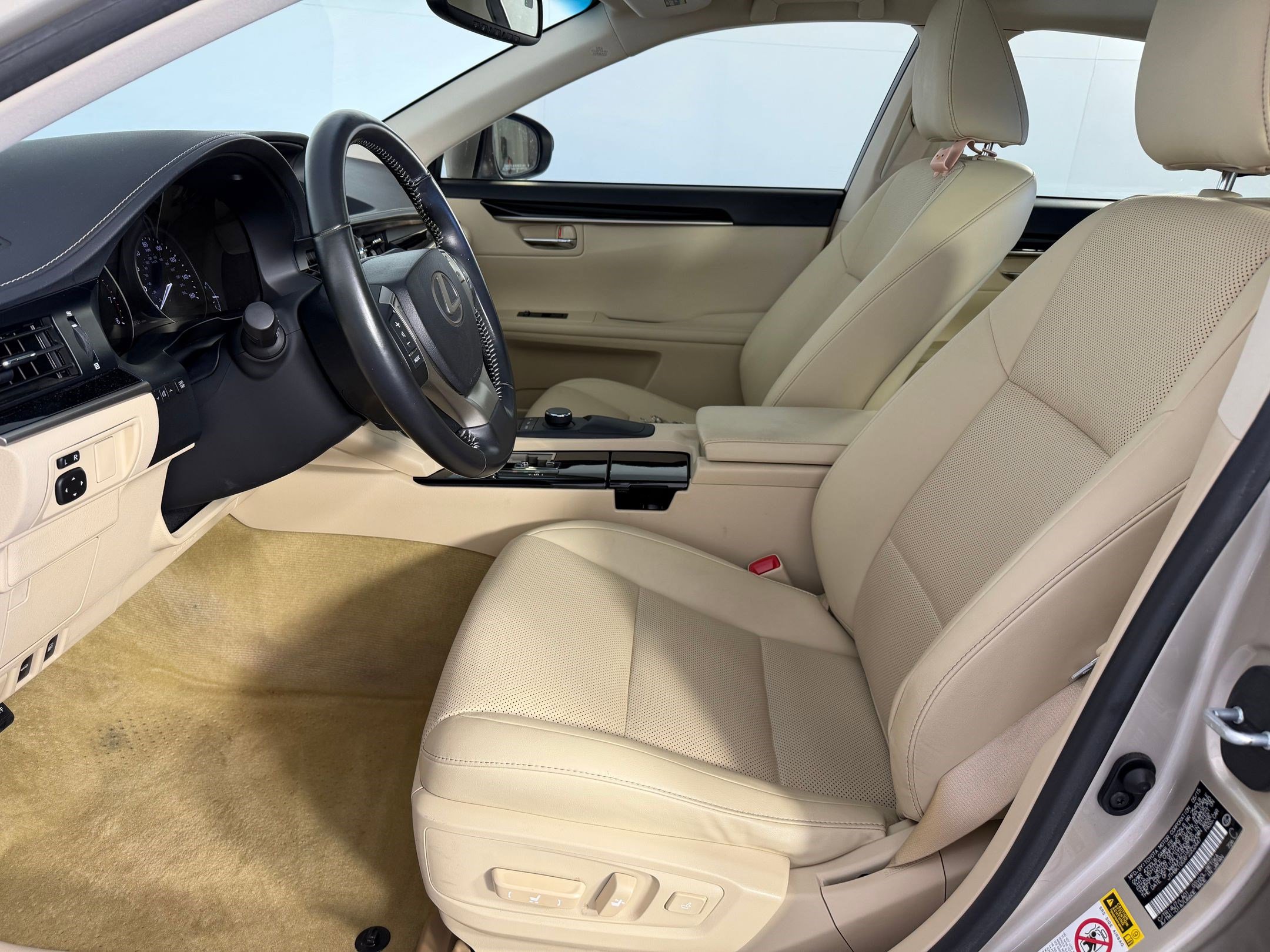 Used 2015 Lexus ES 350 image 5